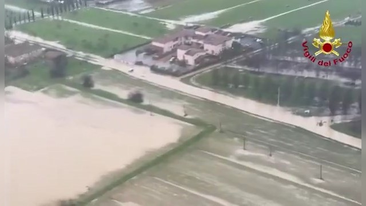 İtalya'yı Vuran Şiddetli Yağışlar Sel Felaketine Neden Oldu