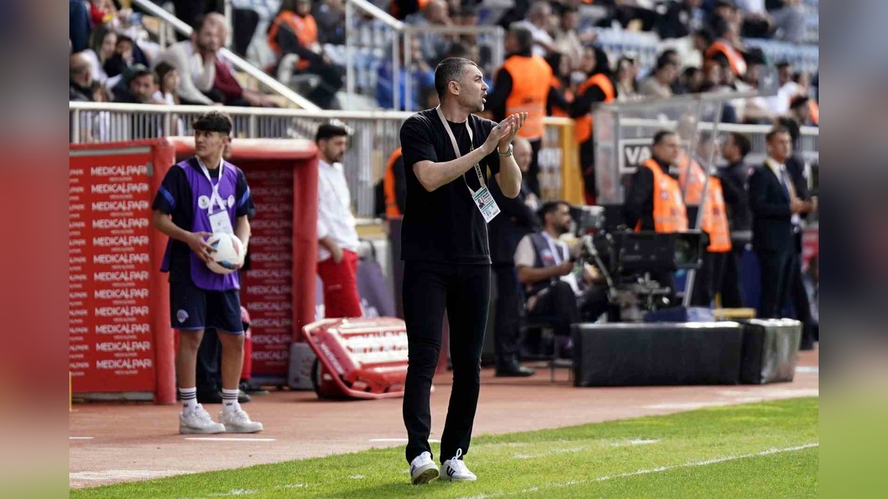 Kasımpaşa, Alanyaspor'u 2-1 Yenerek Üst Sıralara Tırmandı