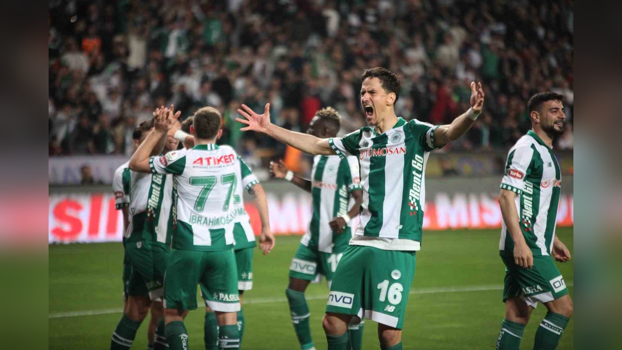 Konyaspor, Beşiktaş'ı İlk Yarıda Geride Bıraktı