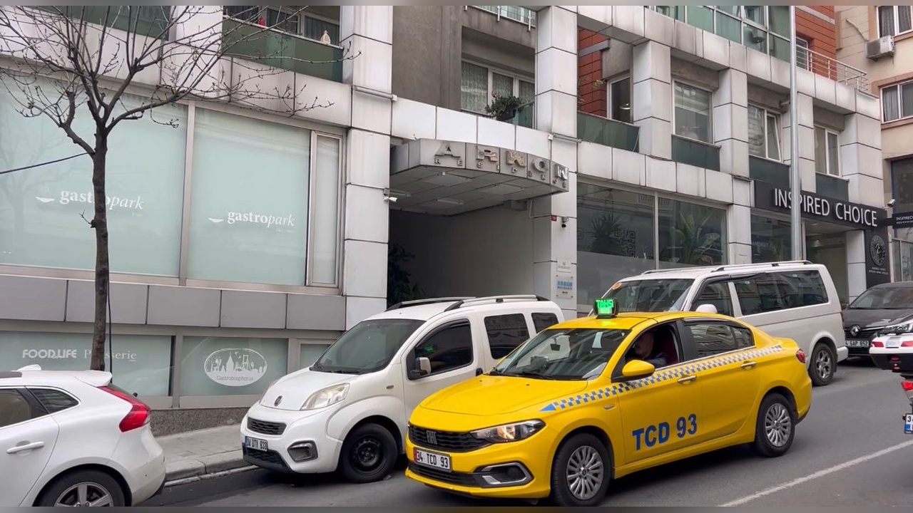 Şişli'de Silahlı Saldırı: Bir Kişi Ağır Yaralandı