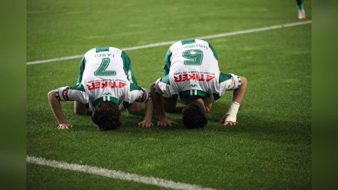 Konyaspor, Beşiktaş'ı 7 Maç Sonra Yenmeyi Başardı