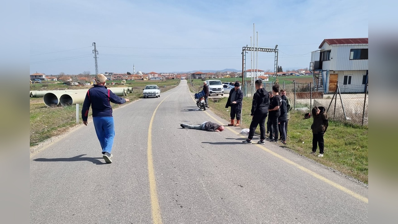 Kasksız Motosiklet Sürücüsü Tankere Çarptı, Ağır Yaralı