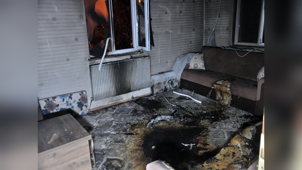 Kameralara Yansıyan Molotoflu Saldırı Anları