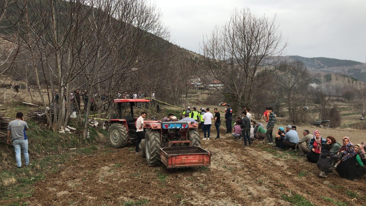 Traktör Kazasında Sürücü Hayatını Kaybetti