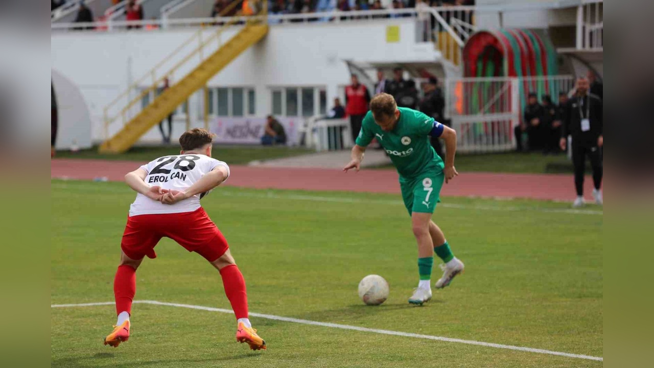 Isparta 32 Spor, Erzincanspor'u Farklı Geçti