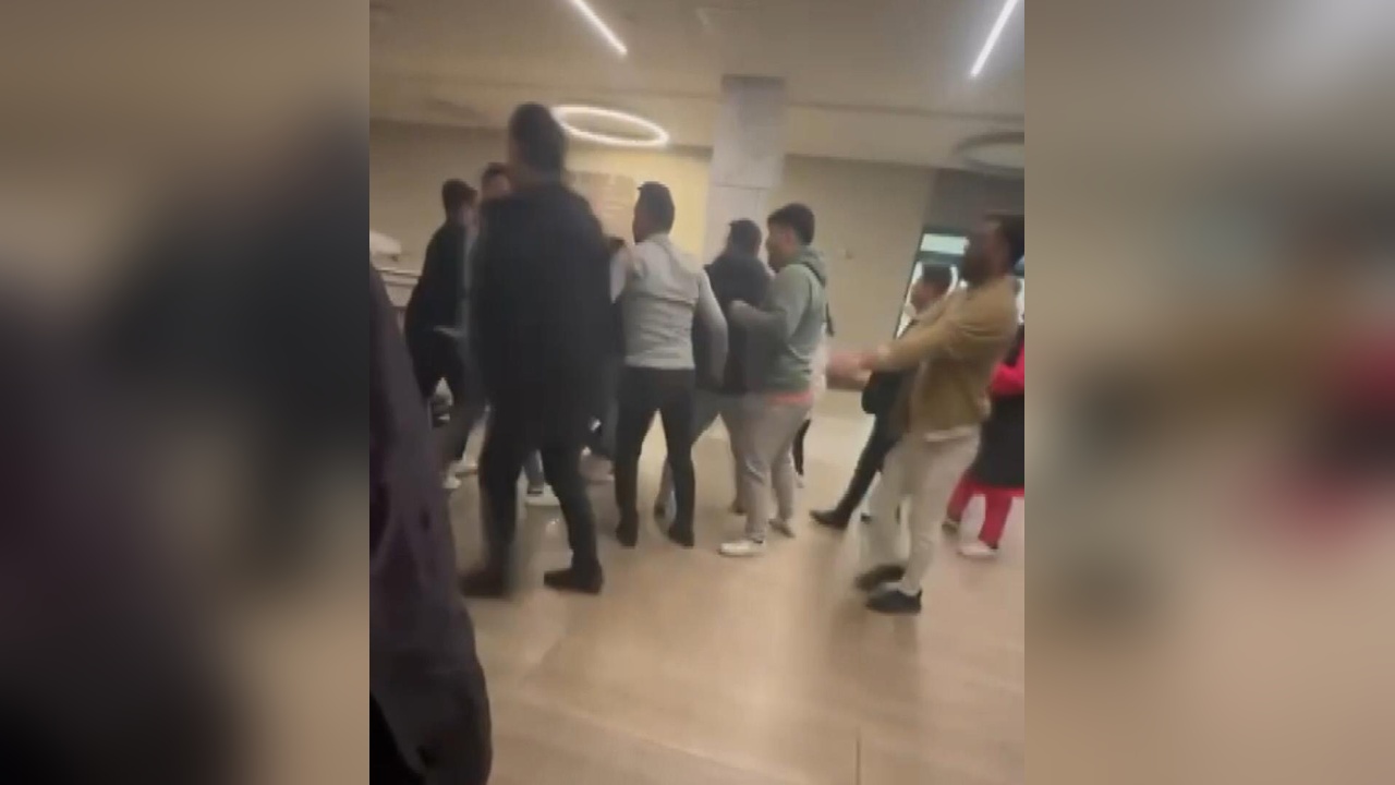 Başakşehir Hastanesinde Hasta Yakınları Arasında Arbede: 8 Kişi Gözaltında