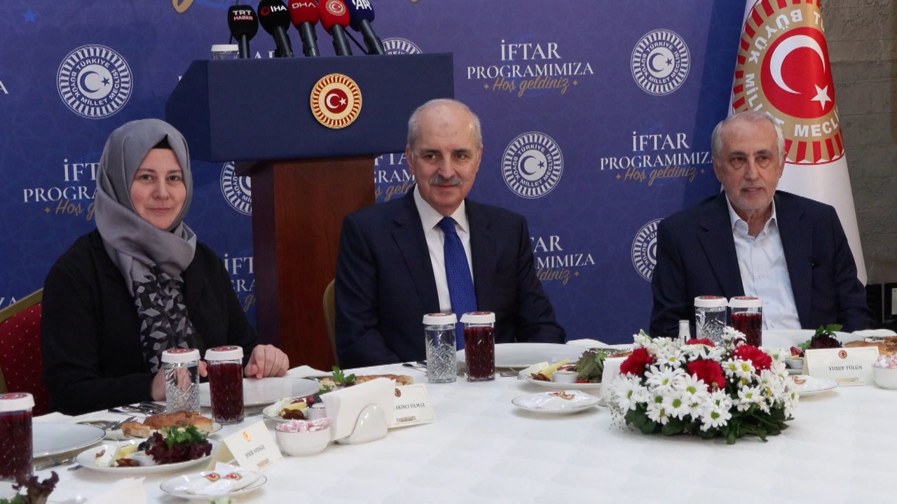 TBMM Başkanı Kurtulmuş'tan Barış Mesajı