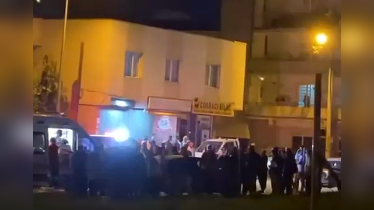 Bursa'da Yol Verme Tartışması Büyüyerek Mahalleli Müdahalesine Dönüştü