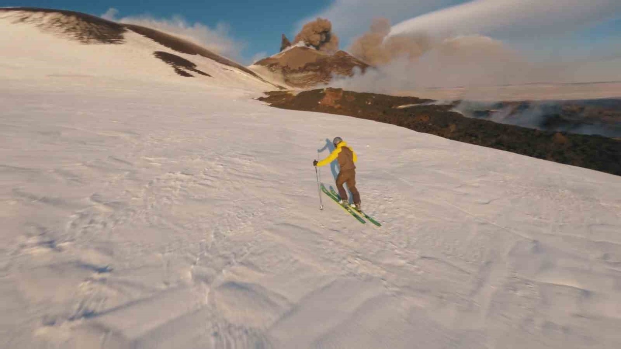 Etna Yanardağı'nda Kayak Keyfi