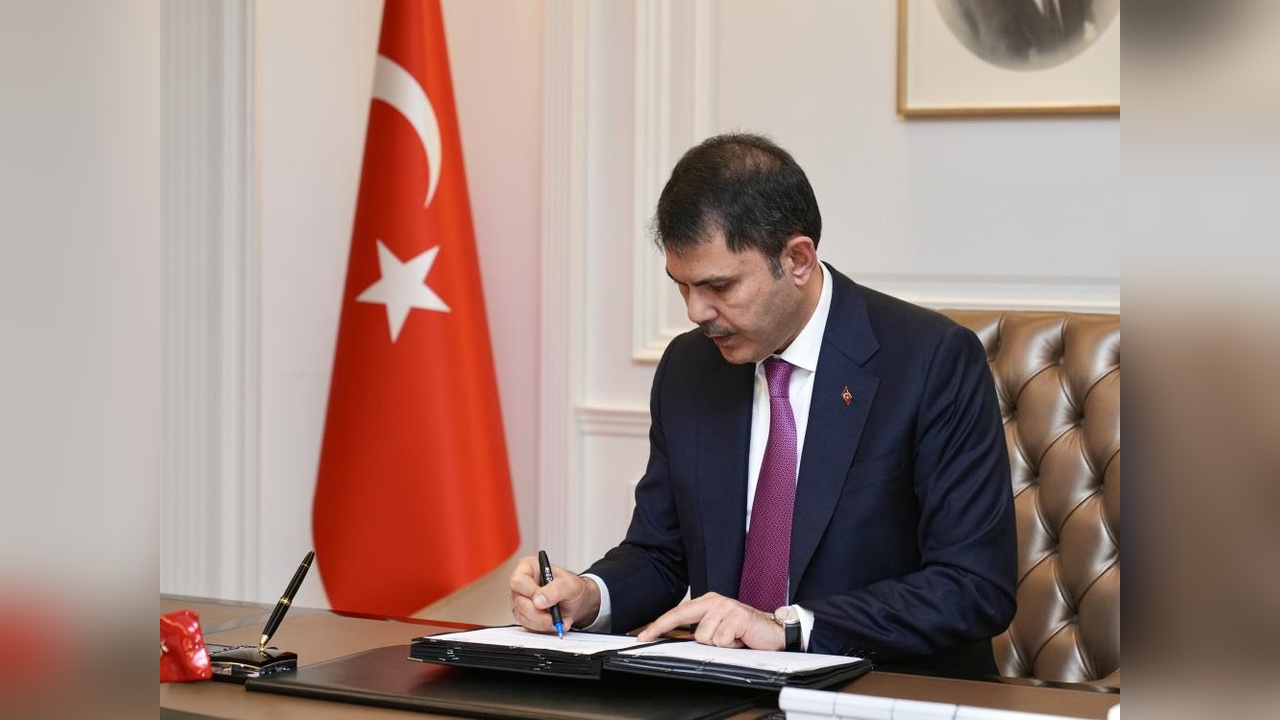 Bakan Kurum, 'Yarısı Bizden' Projesi İçin Halkı Davet Etti