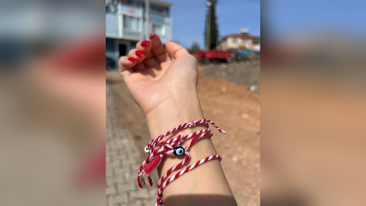 Yareniçka, Baharın Yeni Simgesi Oluyor