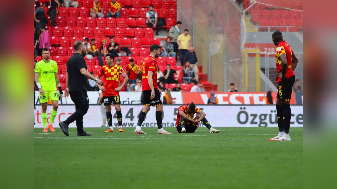 Göztepe'de Kadro Eksiklikleri Sorun Olmaya Devam Ediyor