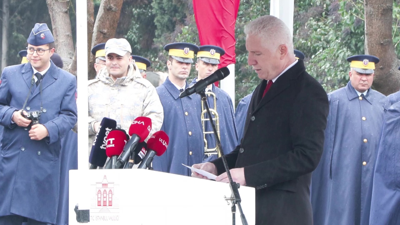 Edirnekapı Şehitliği'nde Çanakkale Şehitleri Anıldı