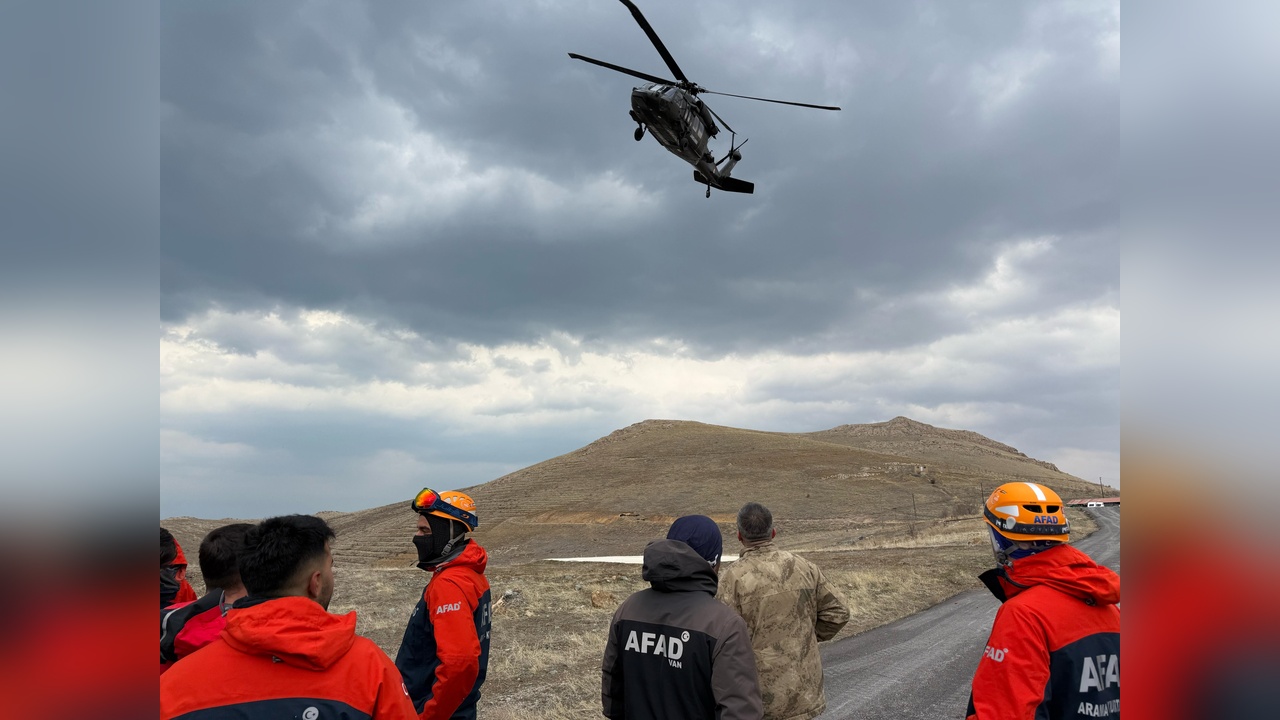 Askeri Helikopter, Yaralı Dağcı İçin Hava Destek Görevi Üstlendi