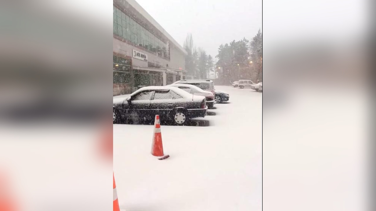 Bolu'yu Beyaza Bürüyen Kar Yağışı Etkili Oldu