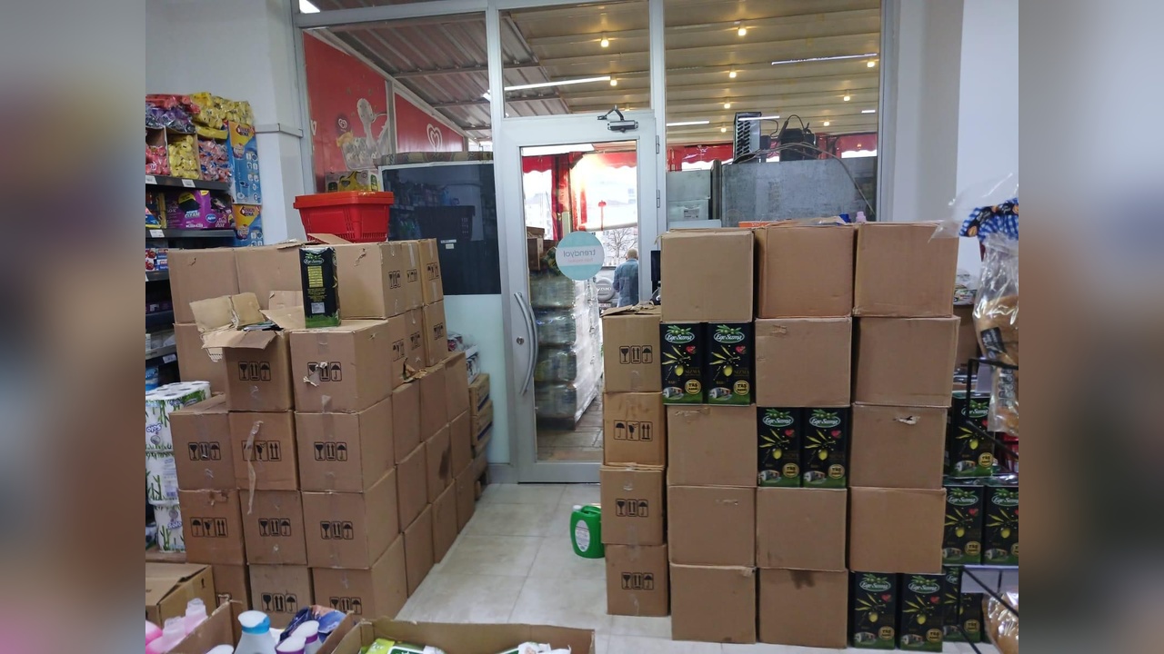 Samsun'da Kaçak Zeytinyağı Operasyonu: 2.450 Litre Ele Geçirildi