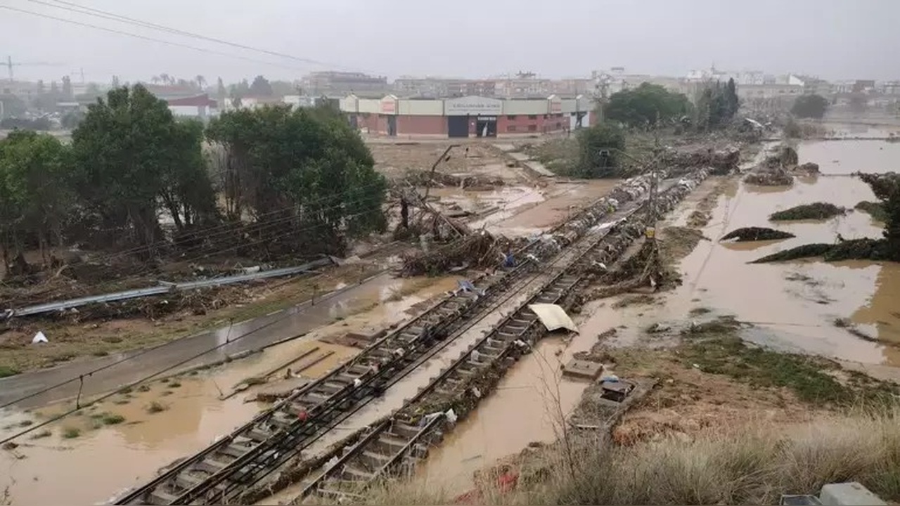 İspanya'da Sel Felaketi: İki Kişi Hayatını Kaybetti