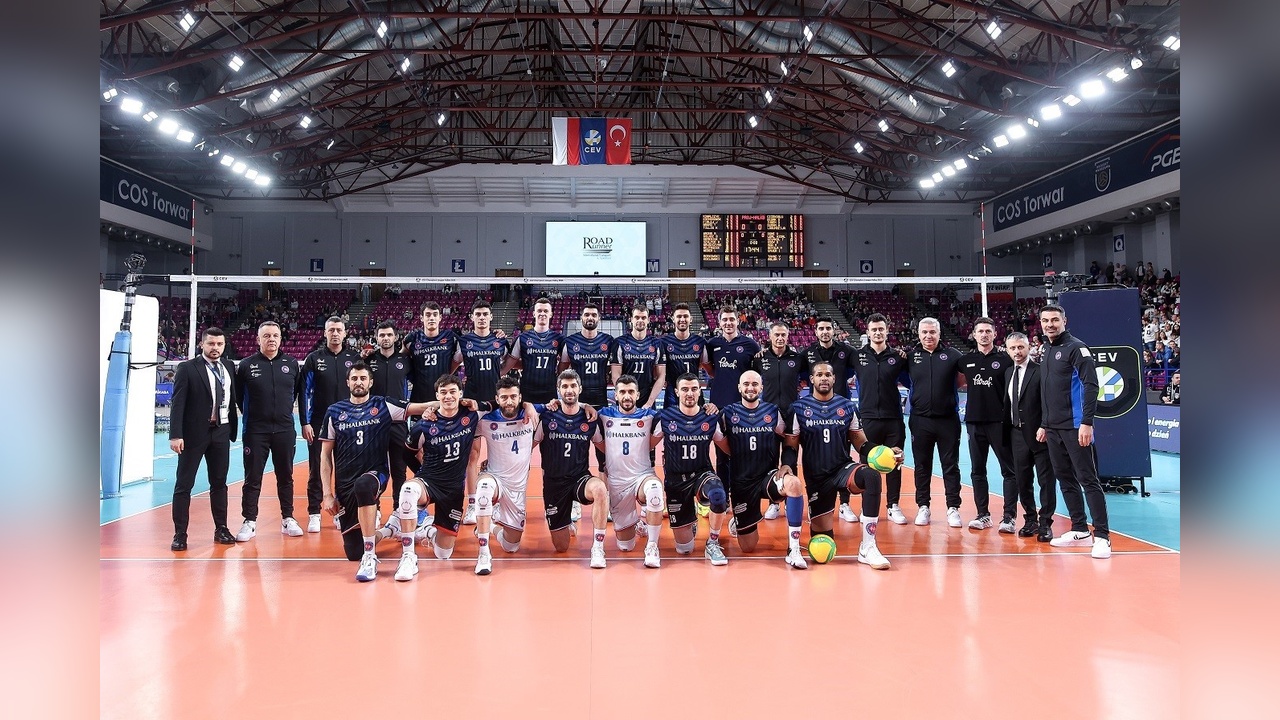 Halkbank, CEV Şampiyonlar Ligi'nde Dörtlü Finale Yükseldi