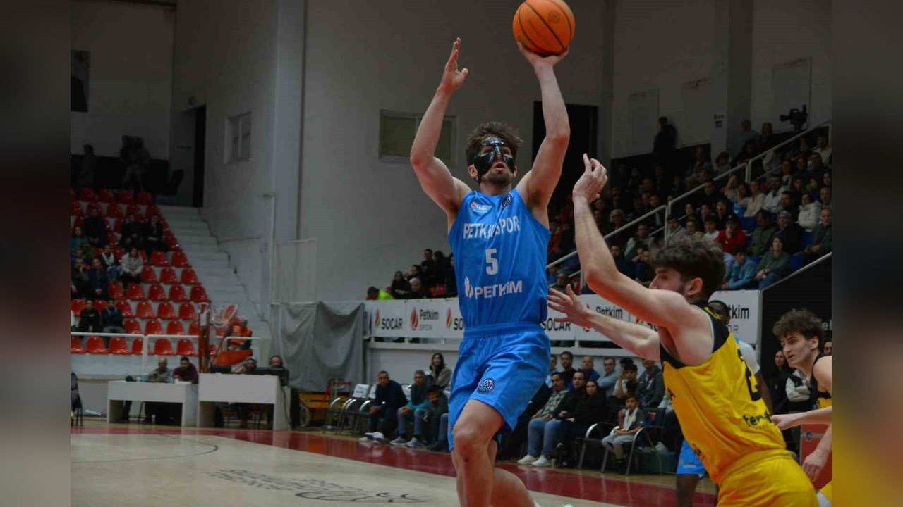 Aliağa Petkimspor, FIBA Şampiyonlar Ligi'nde Tenerife'ye Yenildi