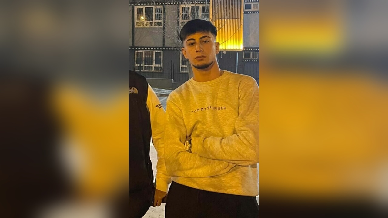 Rüzgarlı Hava Koşullarında Çatı Tamiri Yapan Baba-Oğul Hayatını Kaybetti