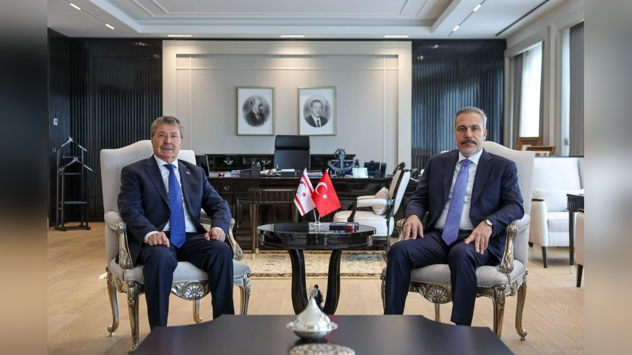 Bakan Fidan ve KKTC Başbakanı Üstel Arasında Önemli Görüşme