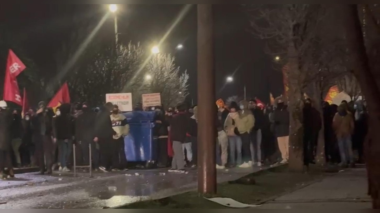 Ankara'da İmamoğlu'nun Gözaltına Alınmasına Tepkiler Devam Ediyor
