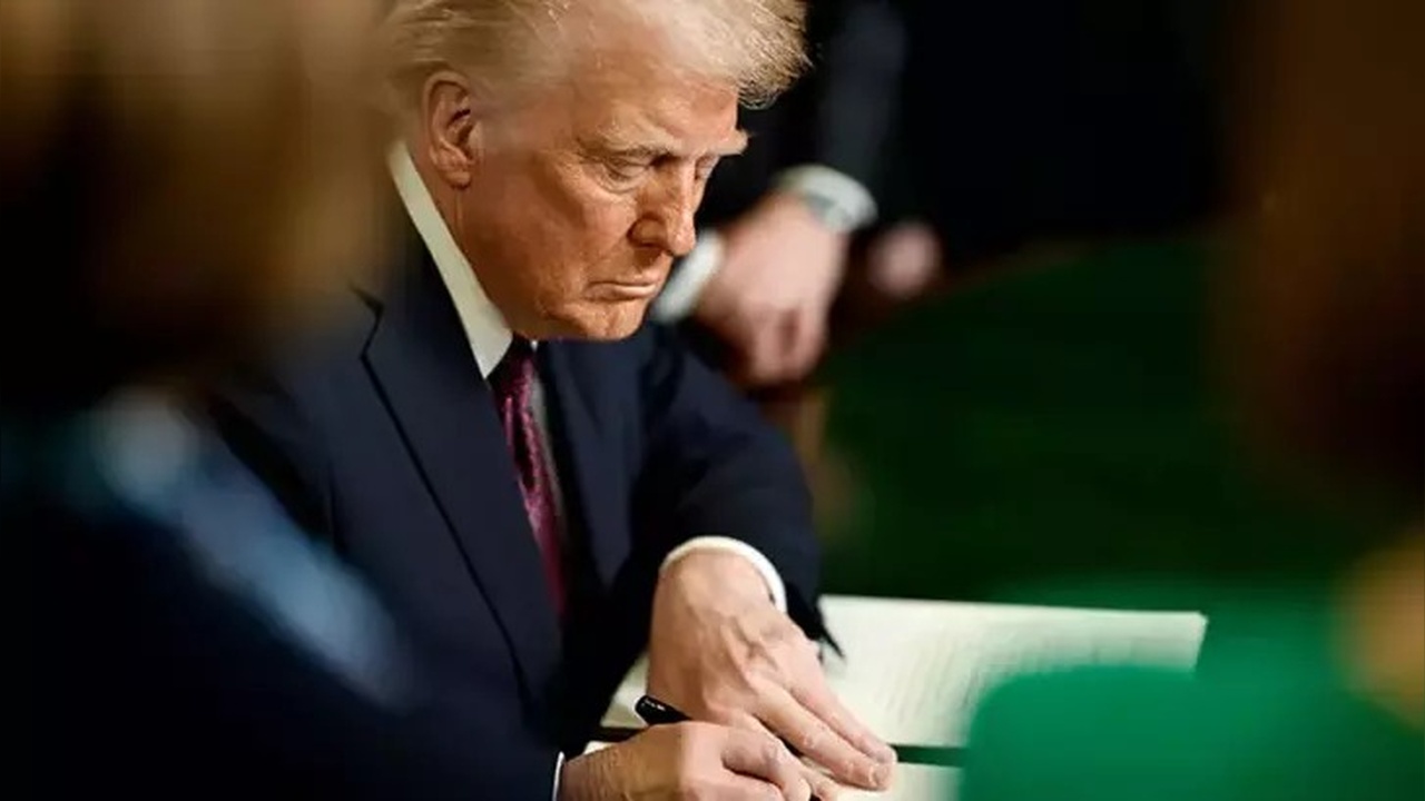 Trump'tan Eğitim Bakanlığı'nın Kapatılması İçin Başkanlık Kararnamesi