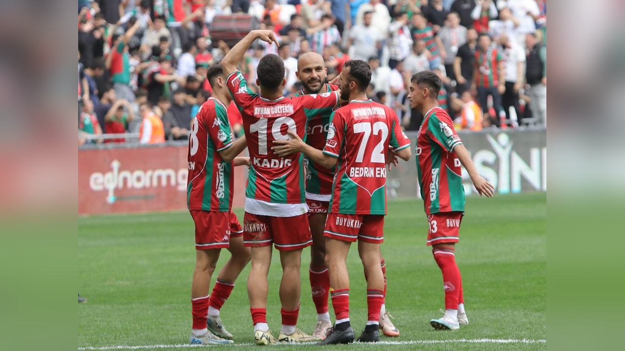 Karşıyaka, Deplasmanda Zor Bir Maç Geçirdi