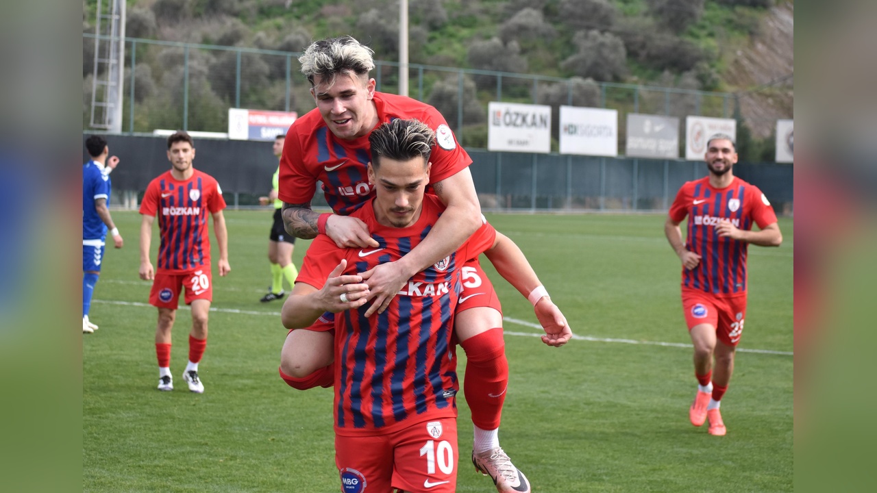 İzmir Derbisi: Altay ve Altınordu Karşı Karşıya Geliyor