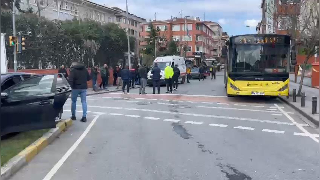 Küçükçekmece'de Silahlı Saldırı: Bir Kişi Hayatını Kaybetti