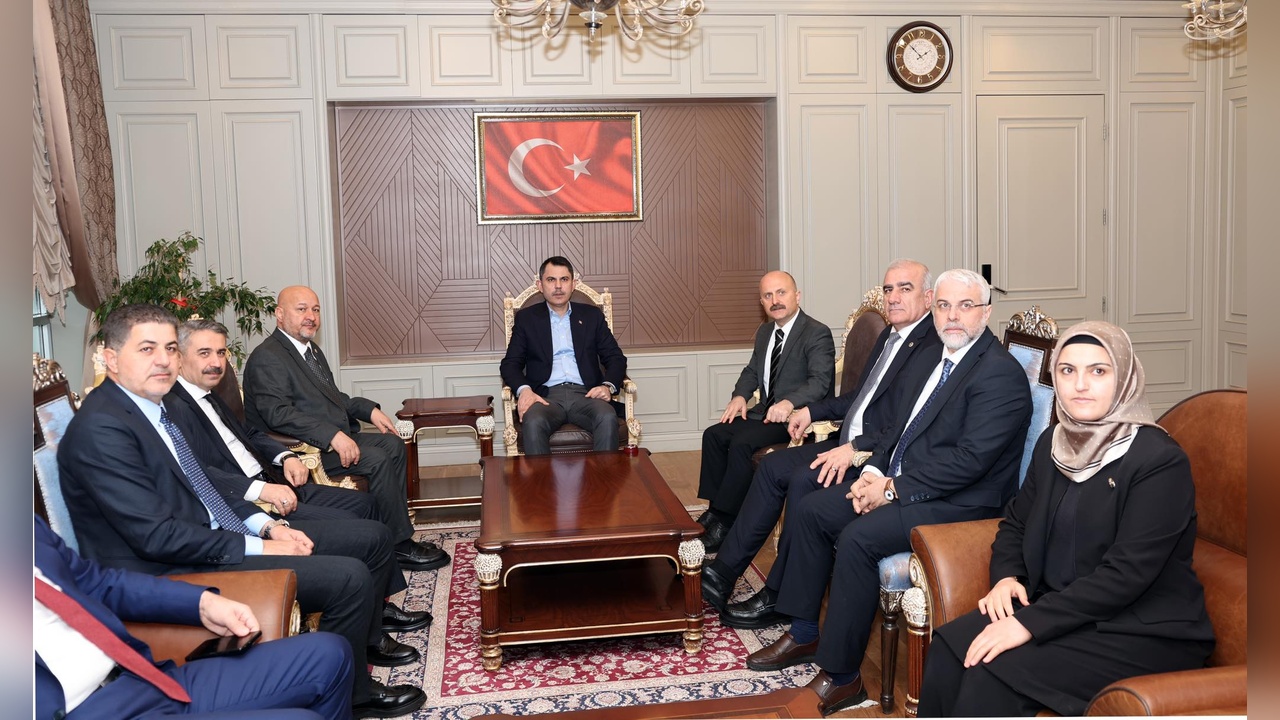 Bakan Kurum Adıyaman'da İncelemelerde Bulundu