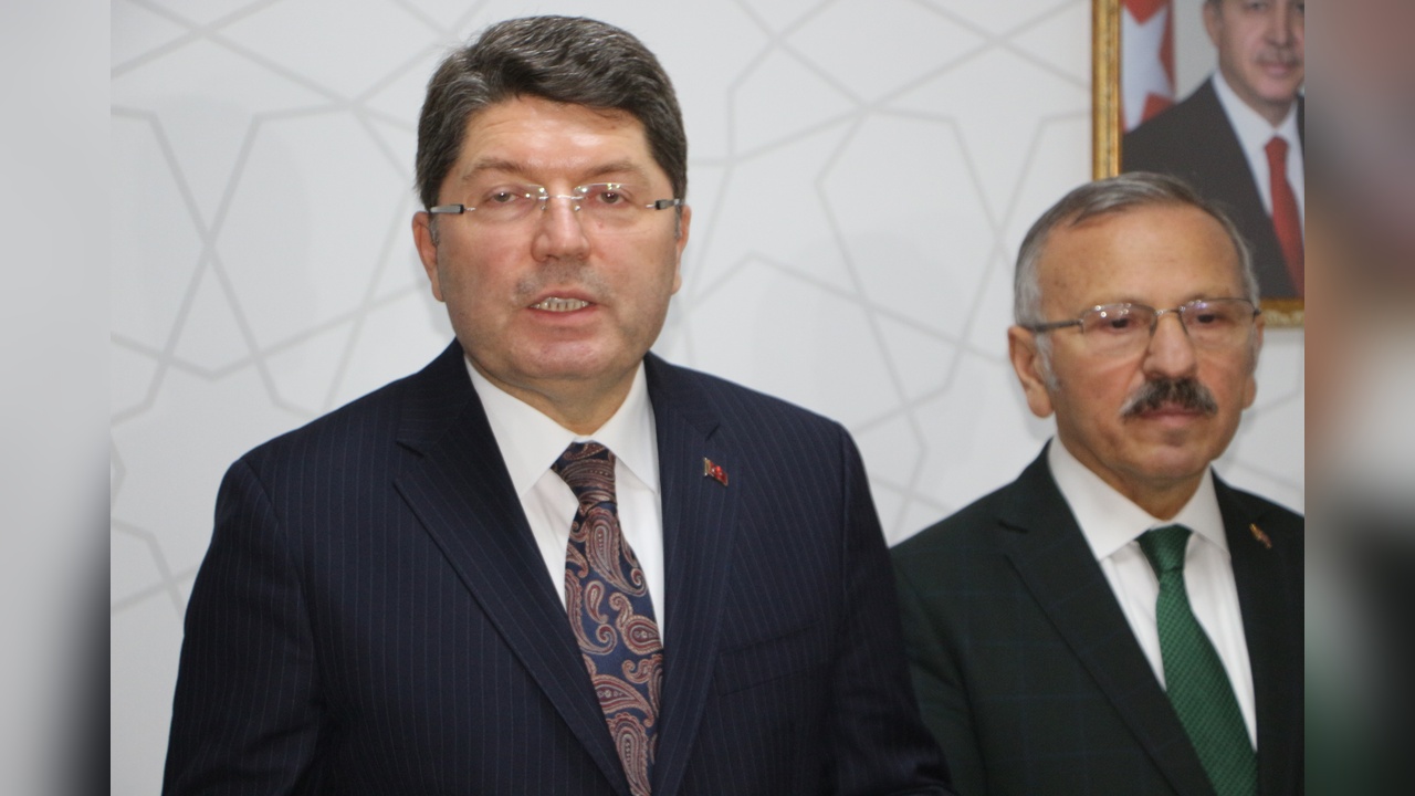 Bakan Tunç'tan Yargı Açıklaması: Suç Şebekeleriyle Mücadele Edilmeli
