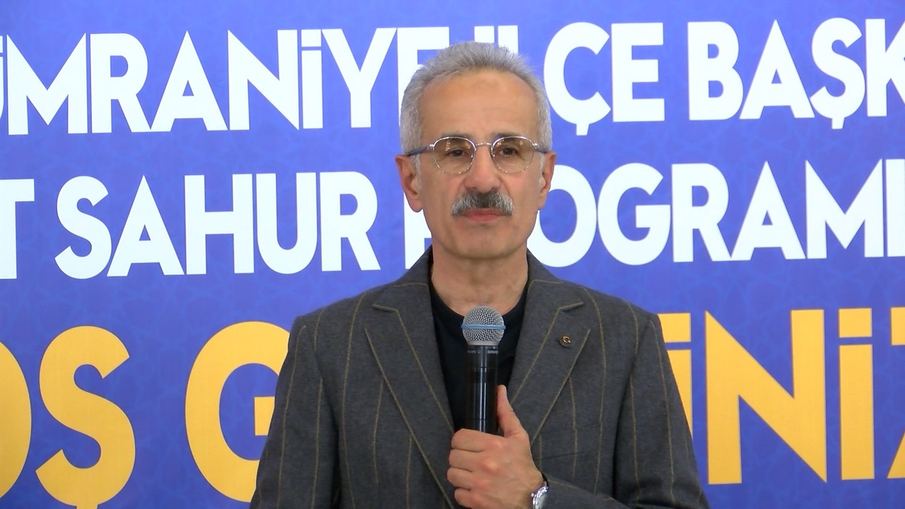 Bakan Uraloğlu, Ümraniye'de Sahur Programında Bir Araya Geldi
