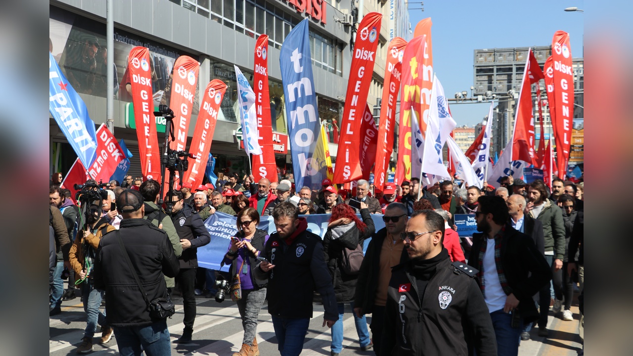 İmamoğlu'nun Gözaltına Alınması Sendikaları Hareket Geçirdi