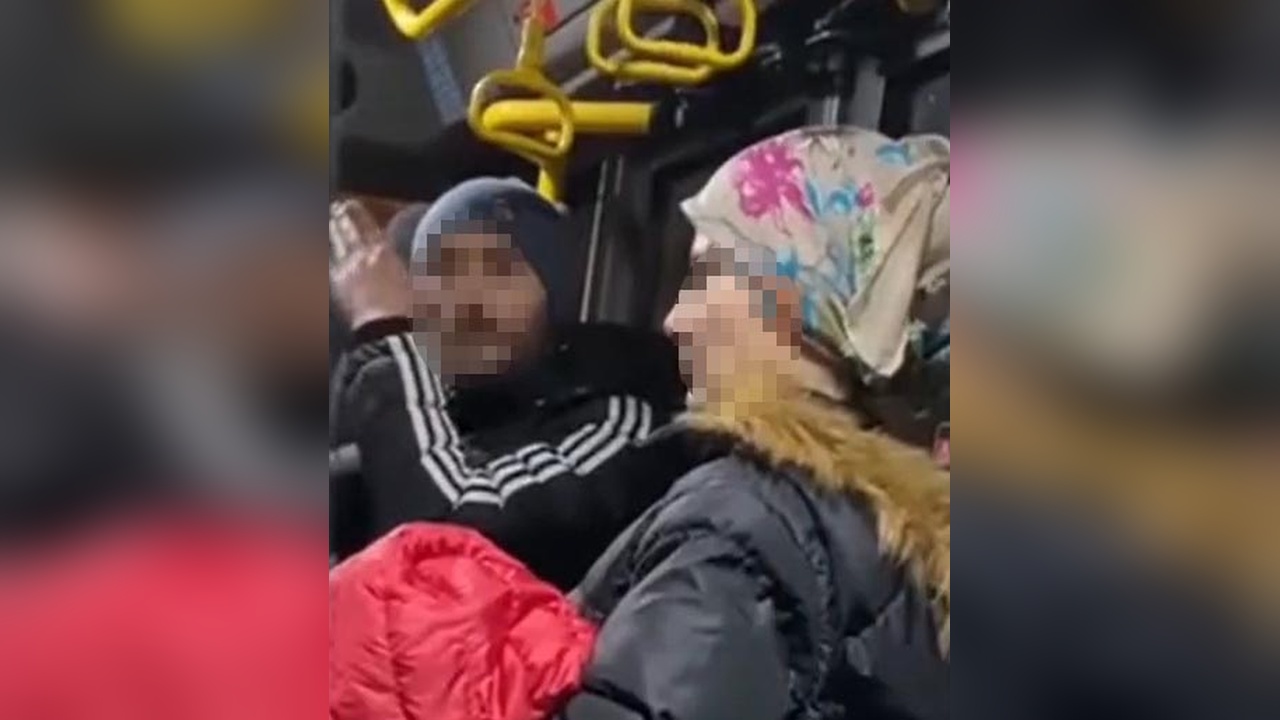 Otobüs Şoföründen Hakaret Eden Yolcuya Şikayet