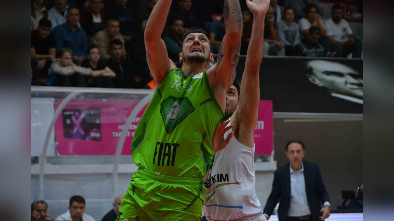 TOFAŞ, Aliağa Petkimspor'u Mağlup Etti