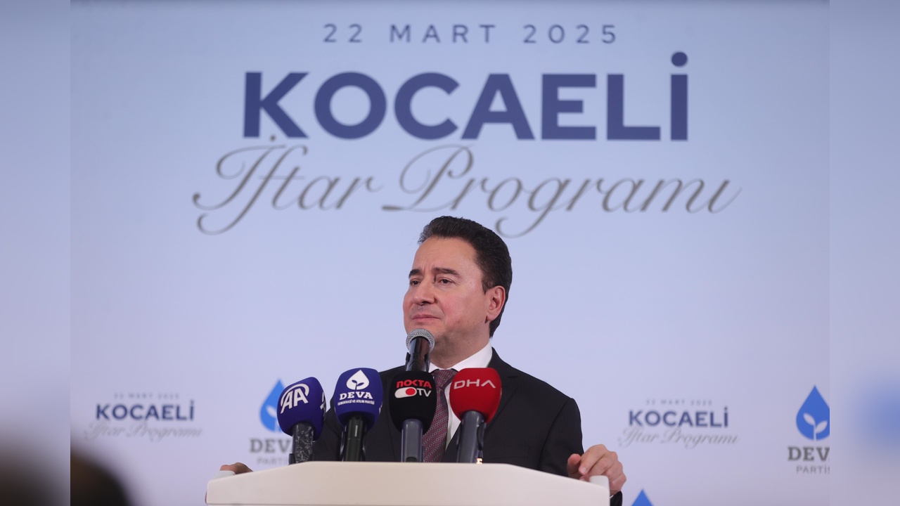 Babacan'dan Uyarı: Provokatif Hareketlere Dikkat Edin