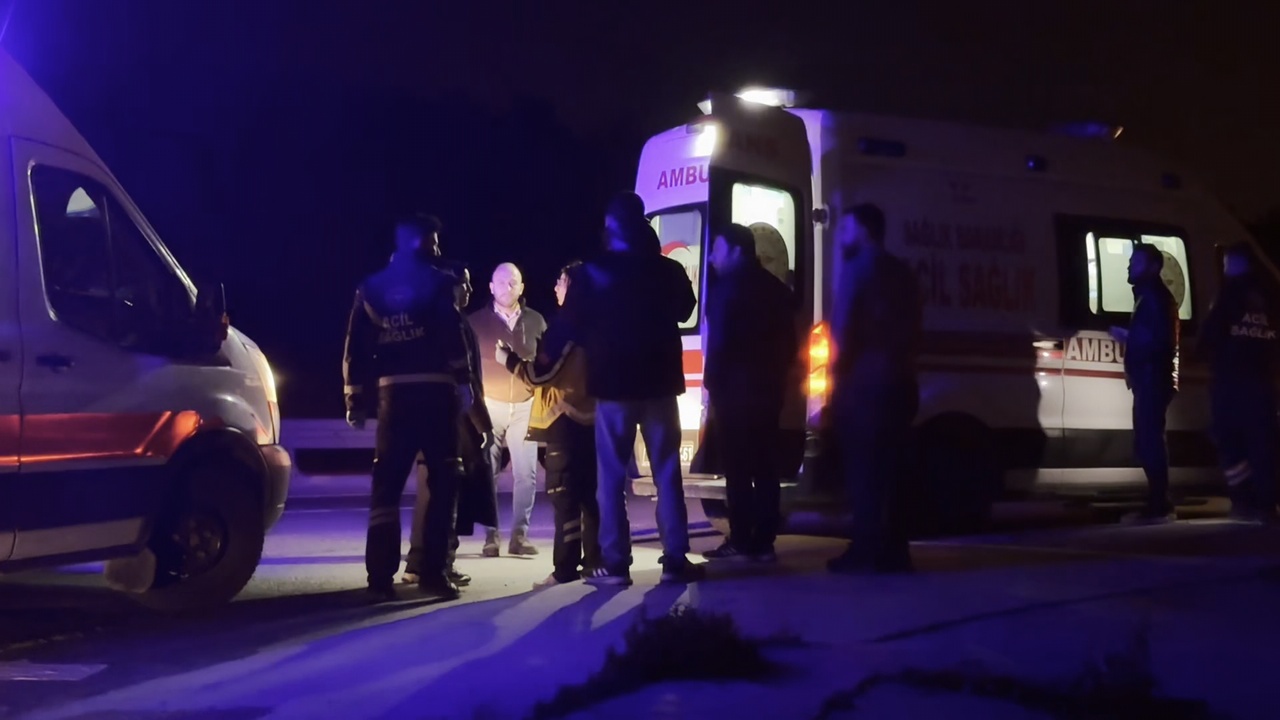 Arnavutköy'de Trafik Kazası: 6 Kişi Yaralandı