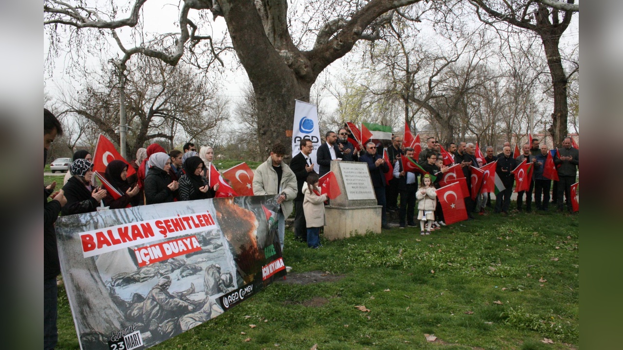 Edirne'de Şehitler Anma Töreni Düzenlendi