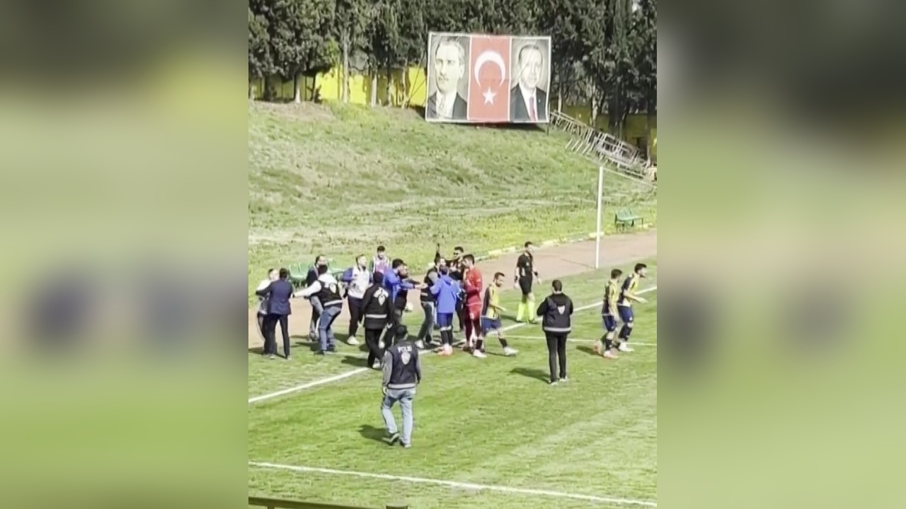 Amatör Futbol Maçında Basın Mensuplarına Saldırı Gerçekleşti