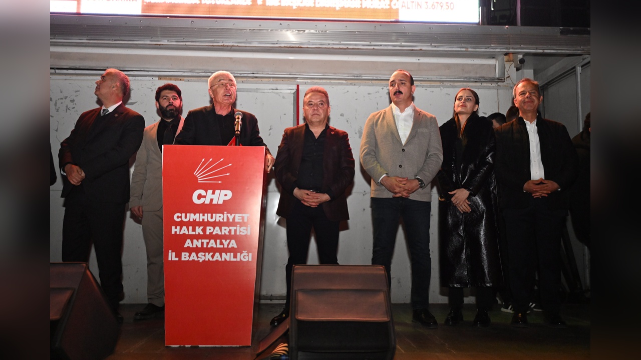 Antalya'da İmamoğlu Protestolarında Gözaltılar Gerçekleşti
