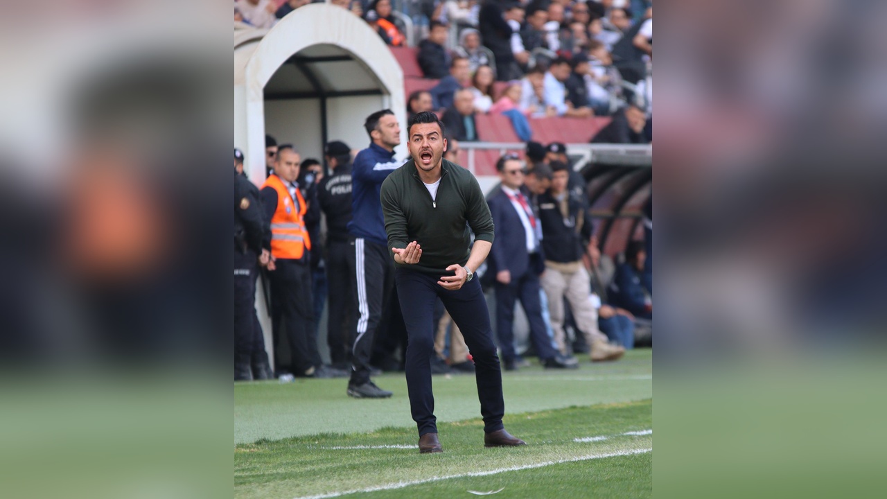 Altay, Teknik Ekibiyle Devam Kararı Aldı
