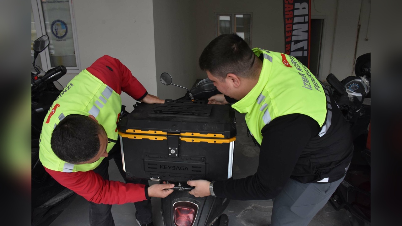 Motosikletli Kuryelerin Taşıma Çantaları Sorun Oluyor