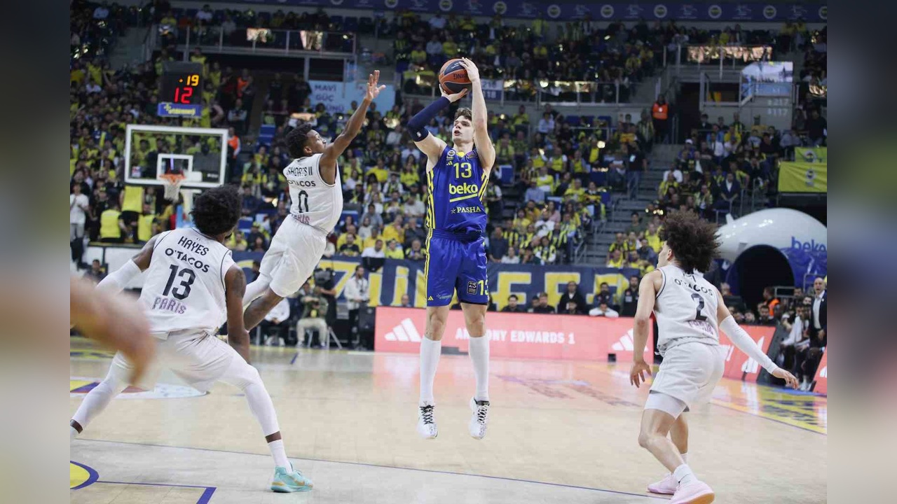 Fenerbahçe Euroleague Play-Off'larına Katılmayı Başardı