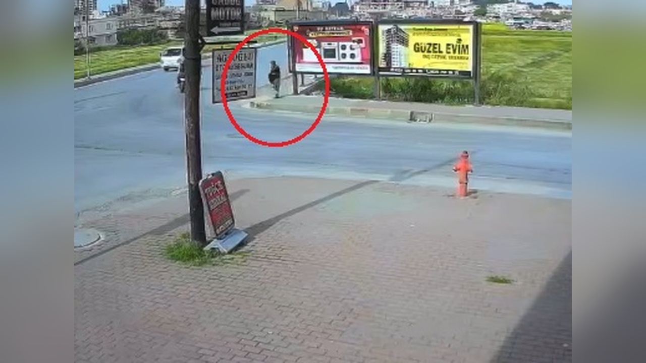 Otomobil Kazasında Yaya Hayatını Kaybetti