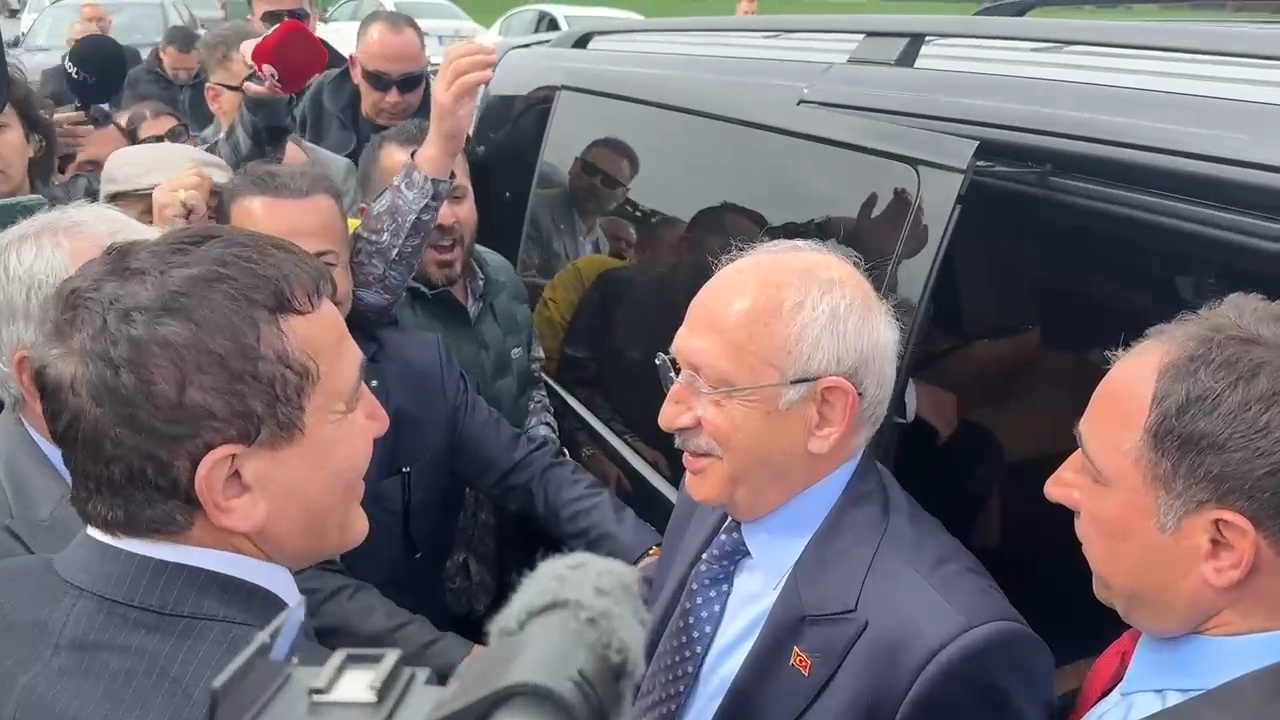 Kılıçdaroğlu, İmamoğlu'na Cezaevinde Ziyaret Gerçekleştirdi
