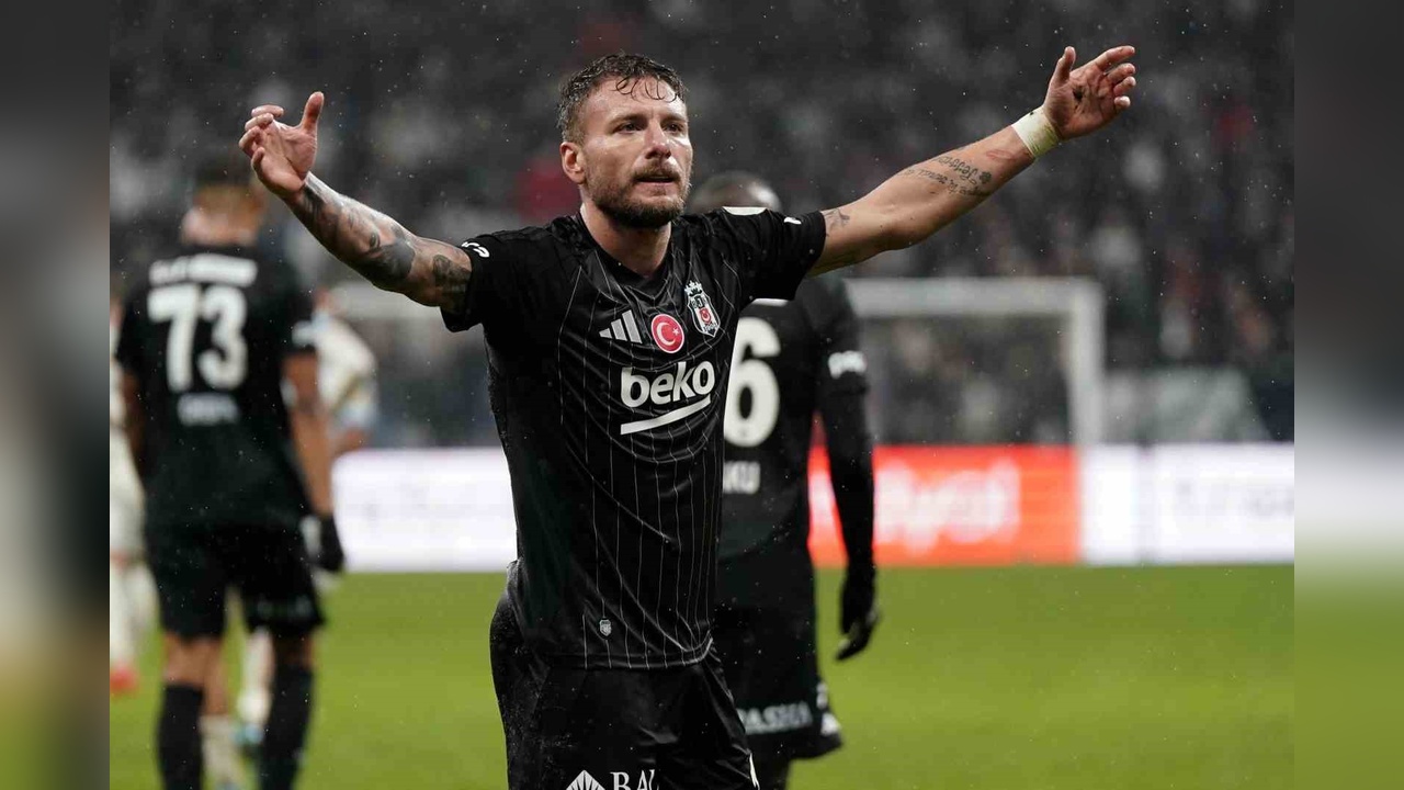 Osimhen ve Immobile Takımlarının Yıldızları Olmaya Devam Ediyor