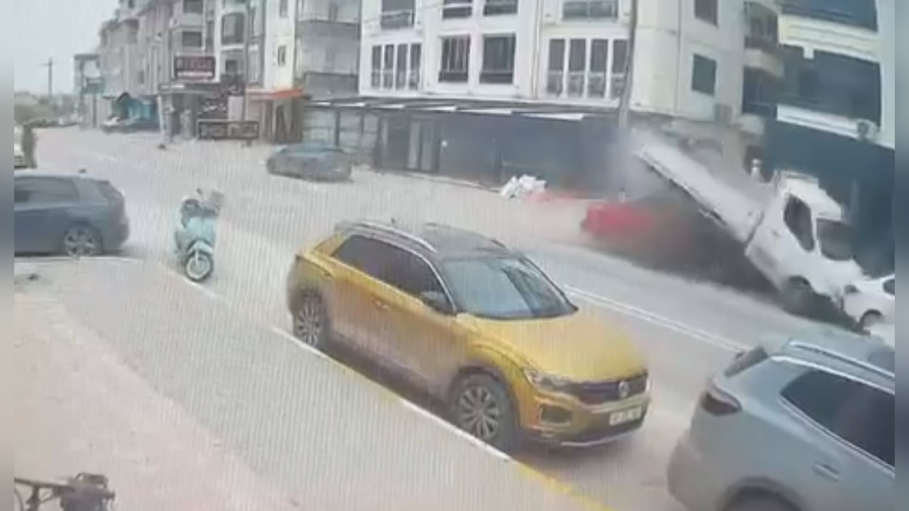 Kaza Sonucu 3 Kişi Yaralandı