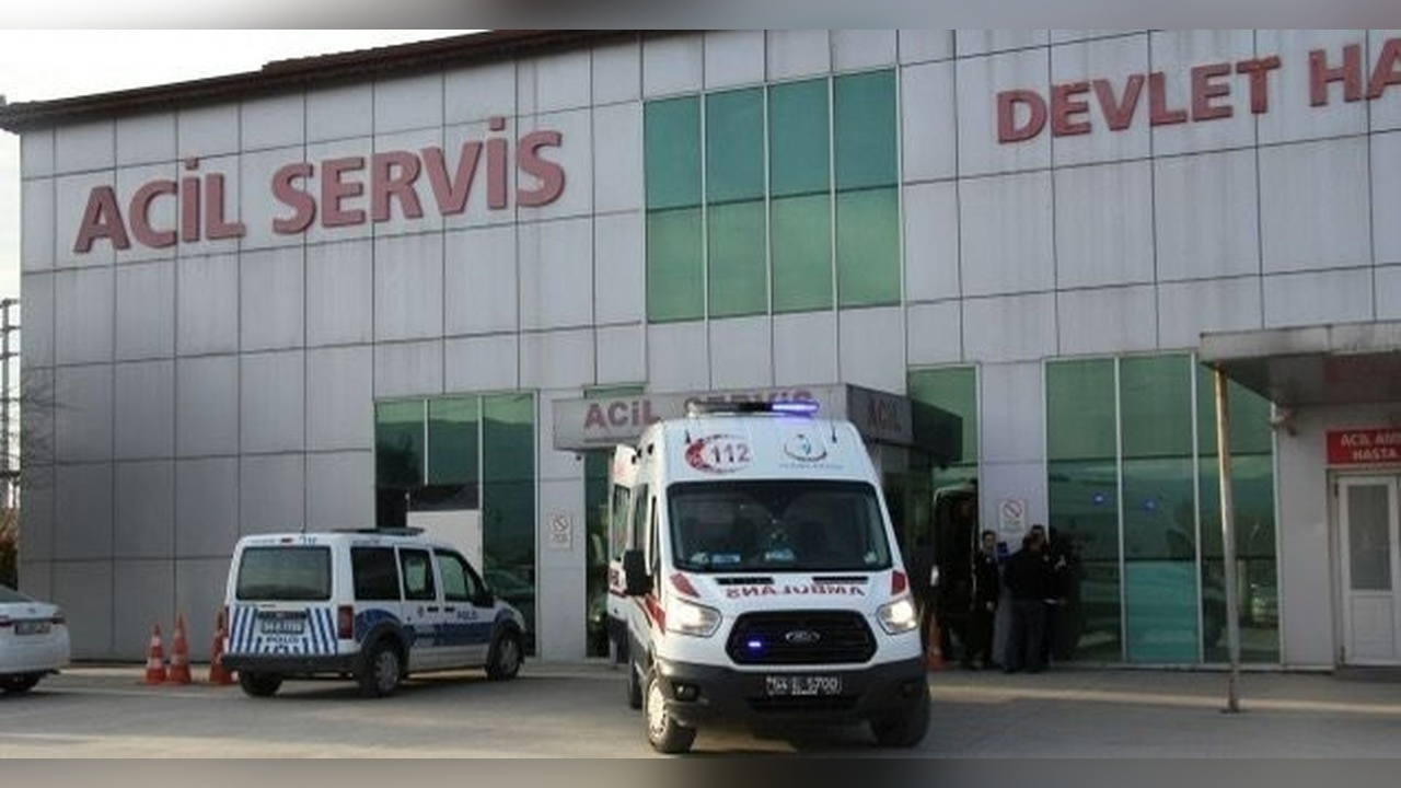 Elektrik Akımına Kapılan Genç, İki Metre Yükseklikten Düştü