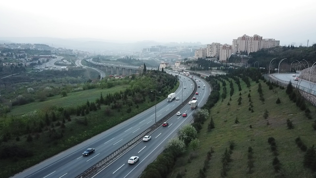 Kocaeli'de TEM Otoyolu'nda Akıcı Trafik